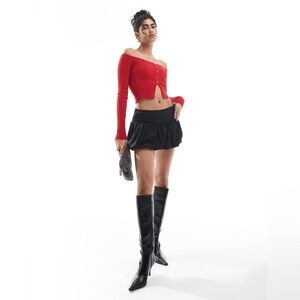 Hollister low rise bubble skirt in black